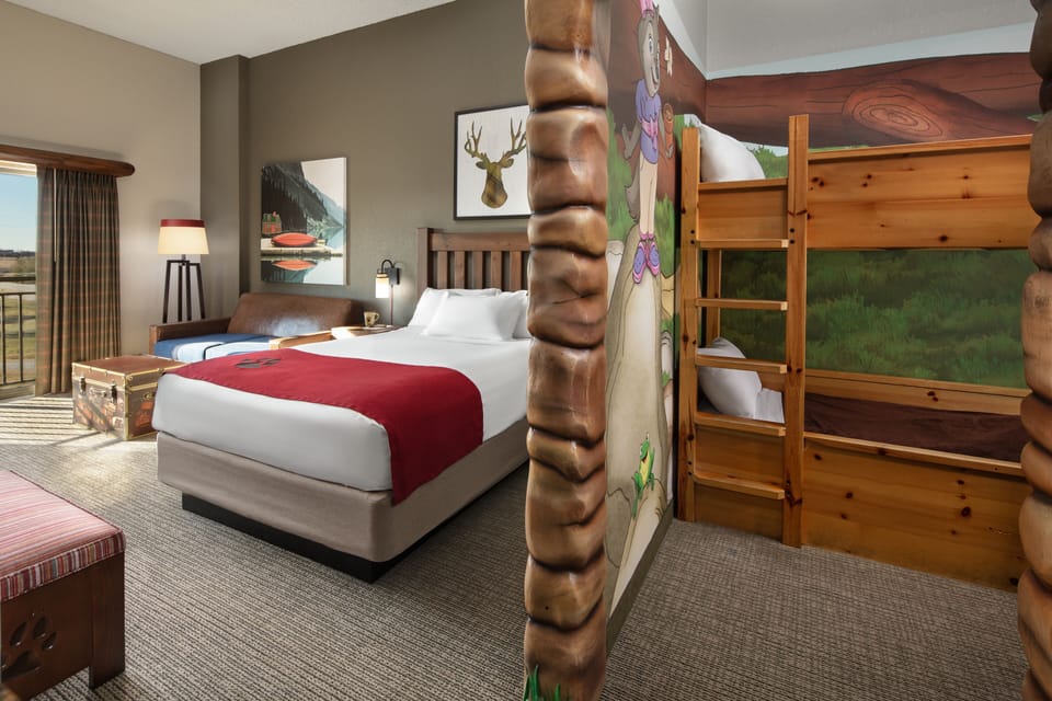In-room safe, iron/ironing board, Internet, bed sheets