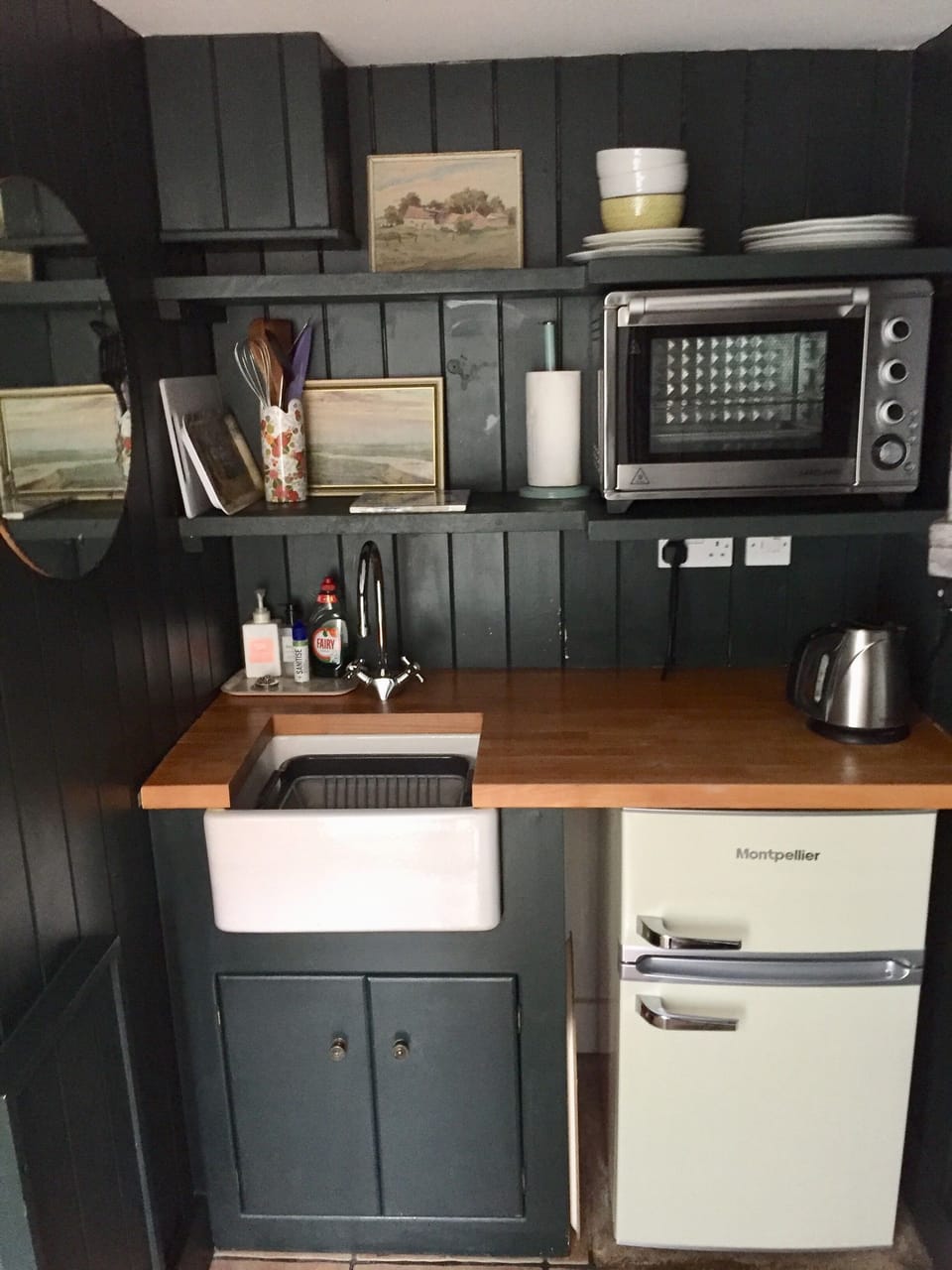 Kitchenette
