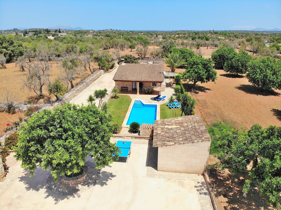 views, holidays, nature, villa, swimming pool