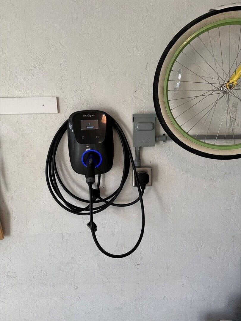 PL5 car charger