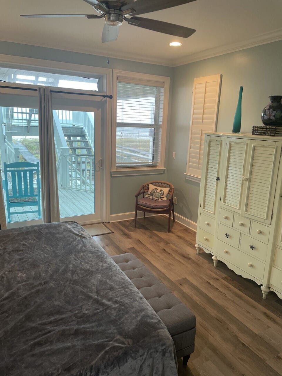 King Bedroom view.