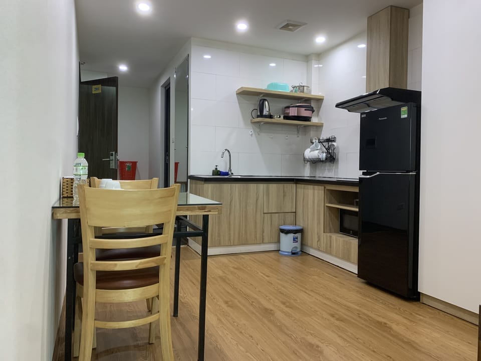 Luxury Double Room | Private kitchen | Microwave, stovetop, electric kettle, rice cooker