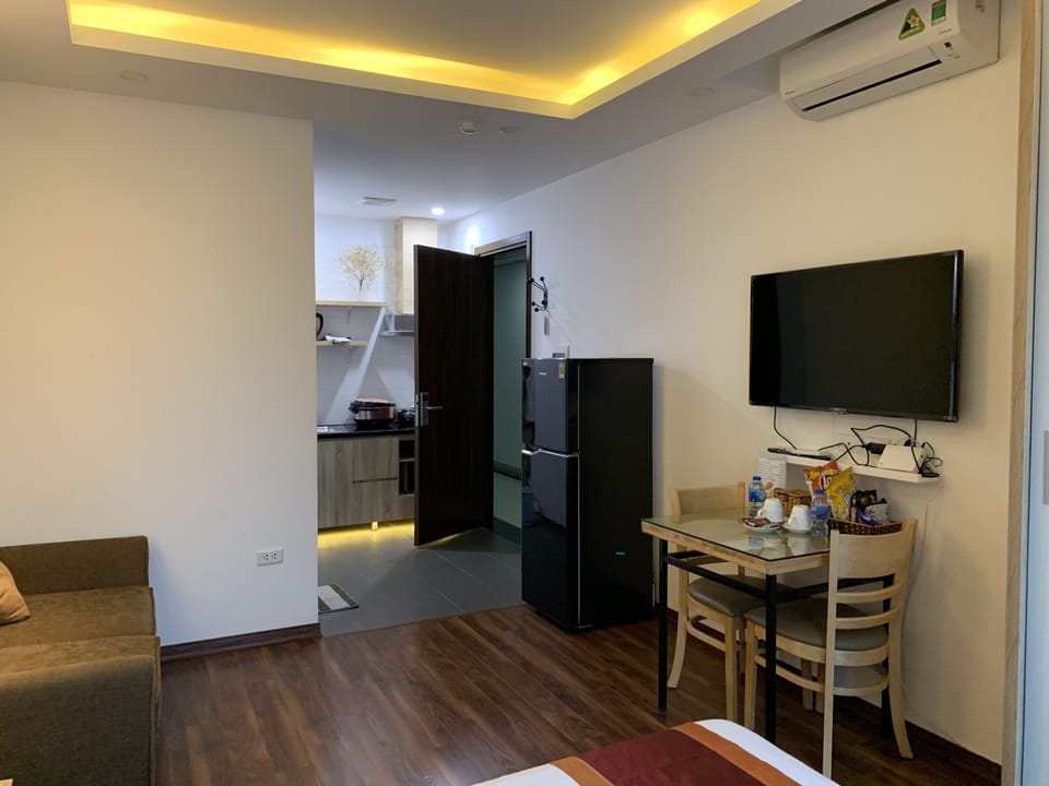 Basic Room | 1 bedroom, minibar, blackout drapes, soundproofing