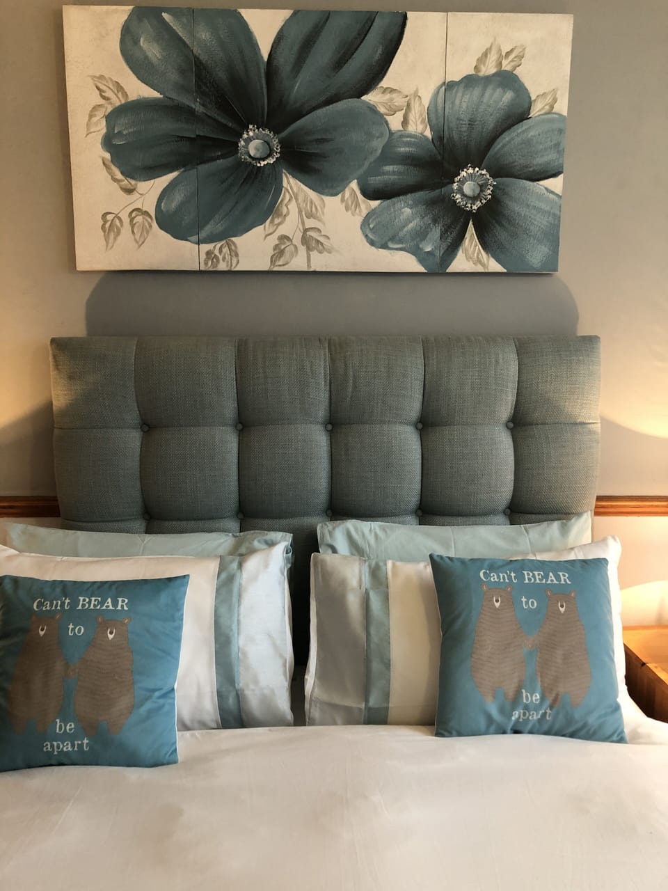 Deluxe Double Room | Free minibar items, individually decorated, individually furnished, desk