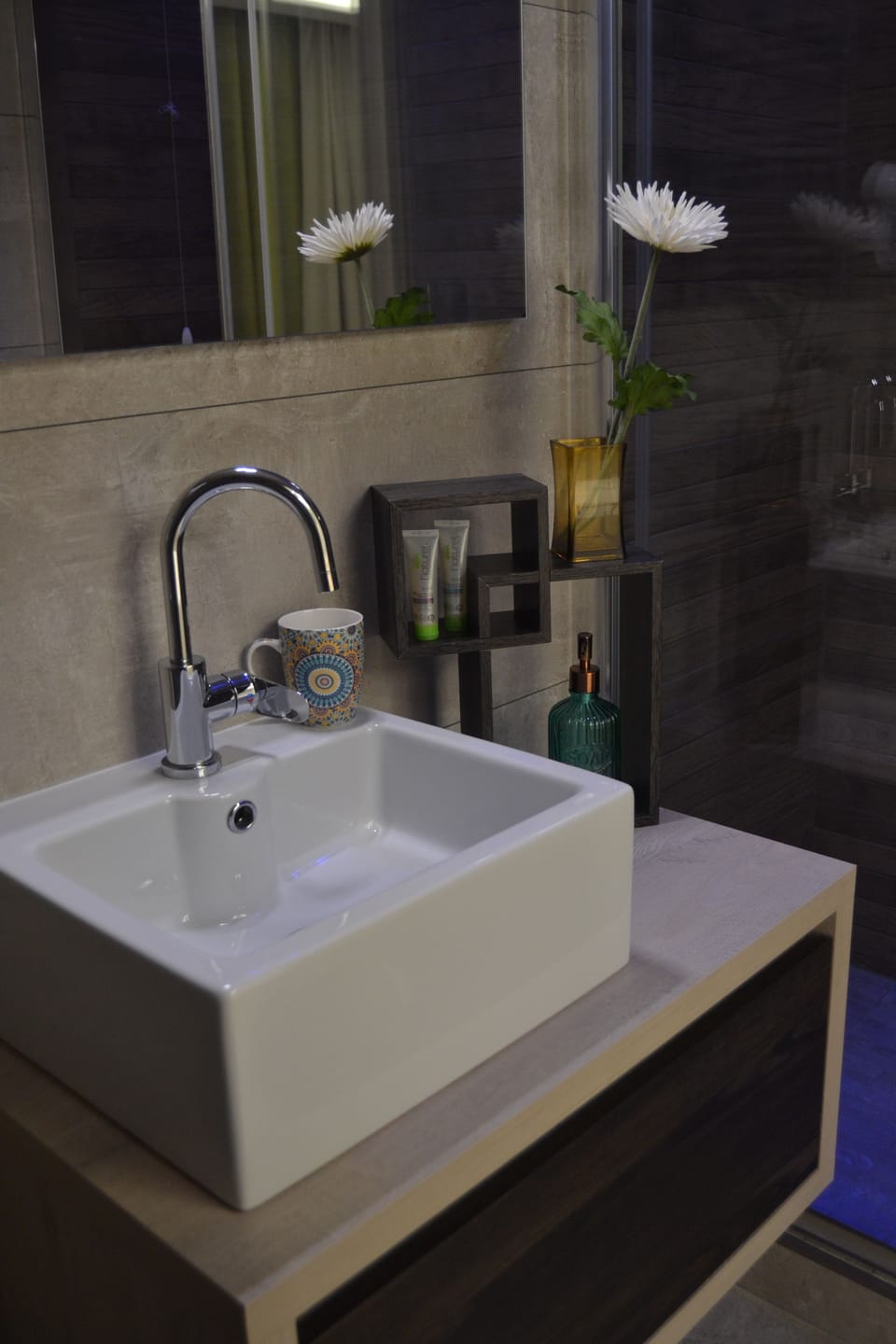 Quadruple Room | Premium bedding, desk, blackout drapes, soundproofing