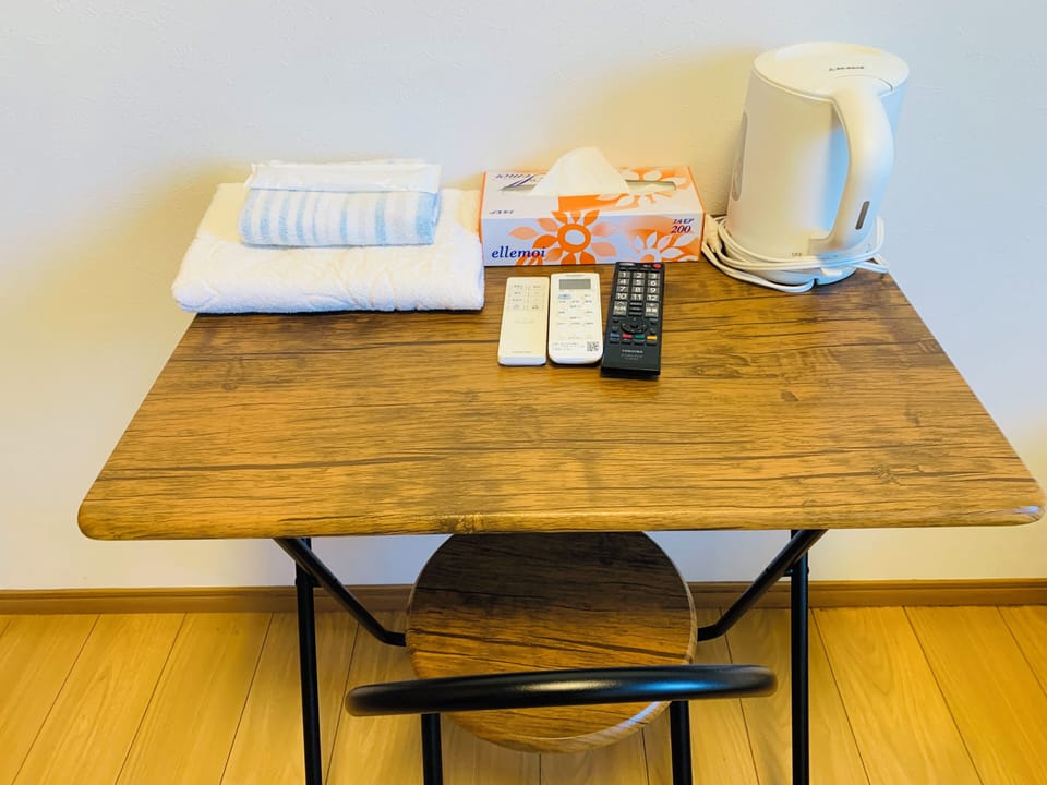 Economy Single Room | WiFi (free), bed sheets