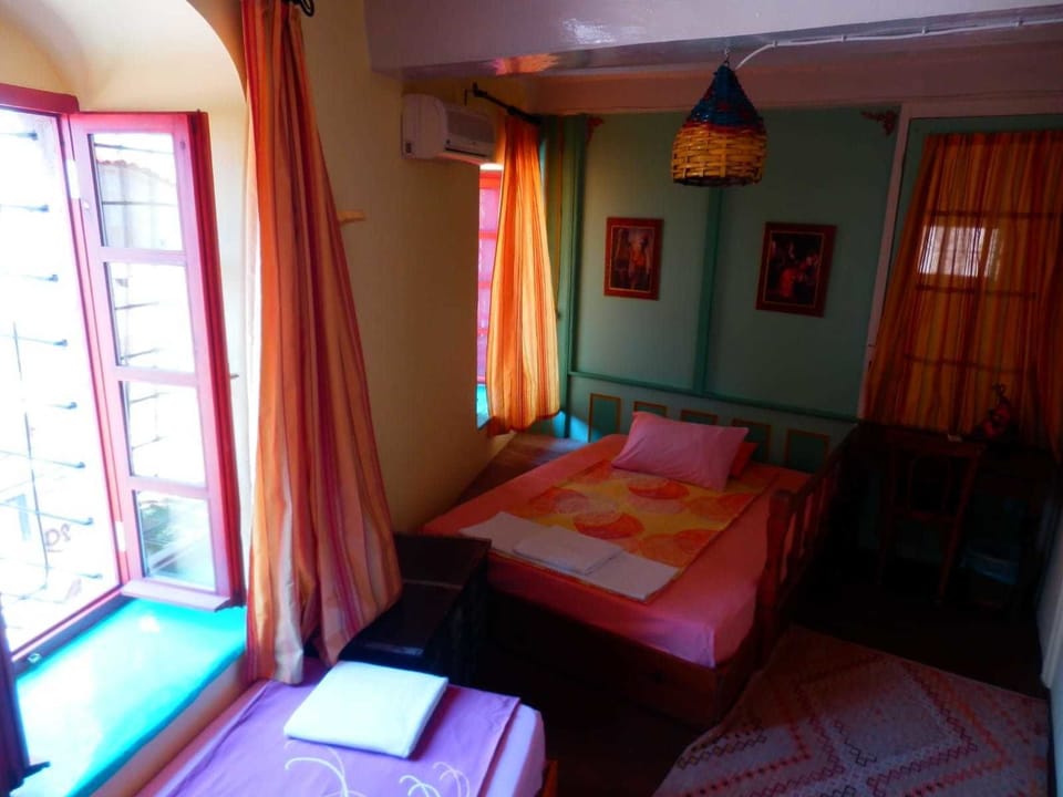 Family Room | Free WiFi
