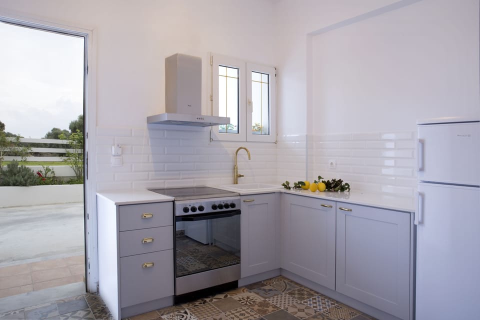 Apartment, 2 Bedrooms | 2 bedrooms, desk, blackout drapes, soundproofing