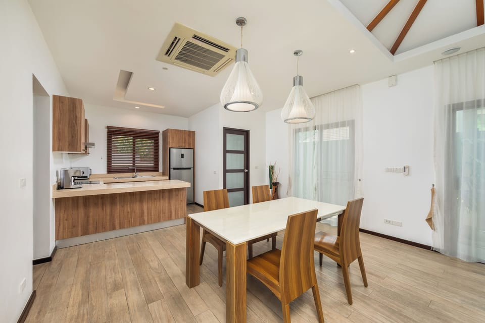 Villa | Private kitchen | Full-size fridge, microwave, oven, stovetop