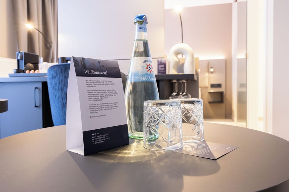 Junior Suite | In-room safe, desk, laptop workspace, blackout drapes