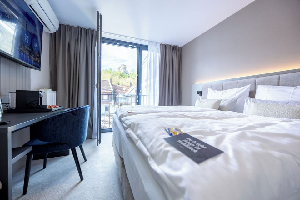 Standard Double Room | In-room safe, desk, laptop workspace, blackout drapes
