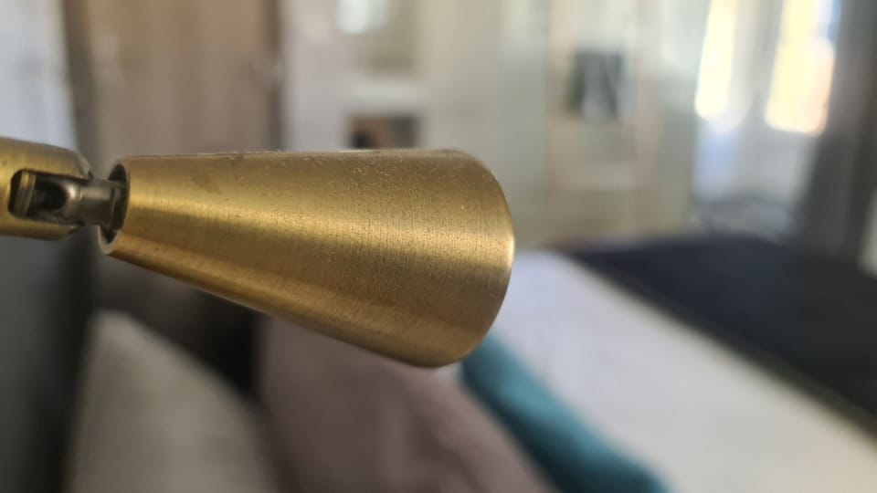 Deluxe Room | Minibar, in-room safe, desk, soundproofing