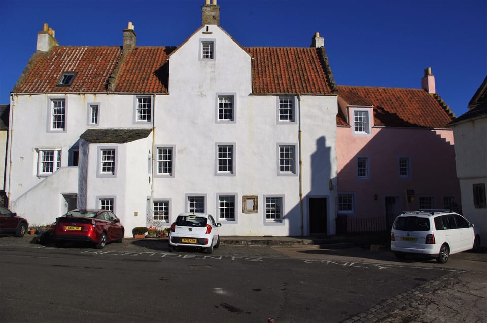 Pittenweem houses
