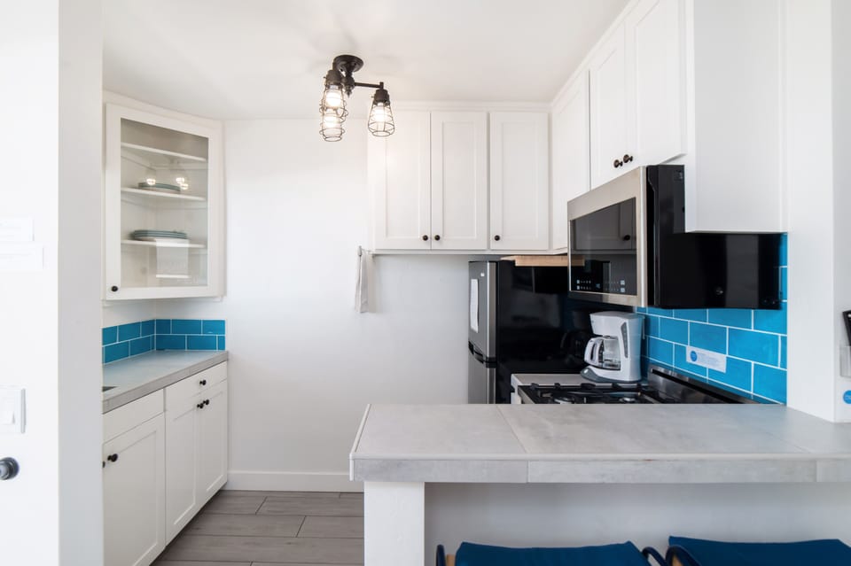 Breakfast bar