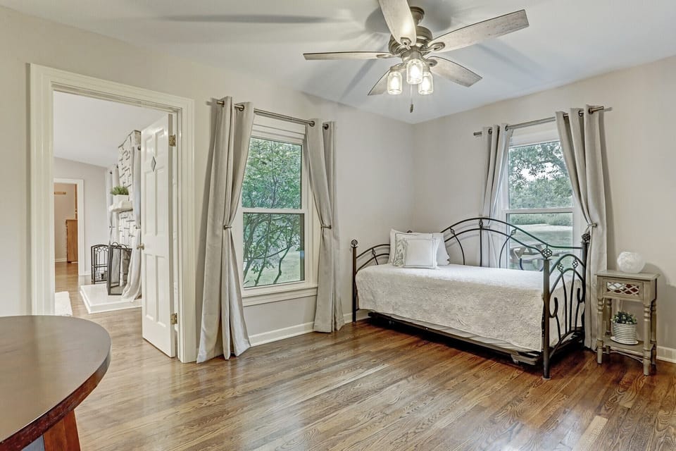 Den/ bedroom # 3 (no true door)  2 twin size beds