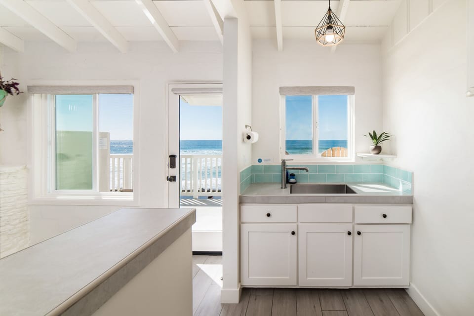 Ocean view kitchen