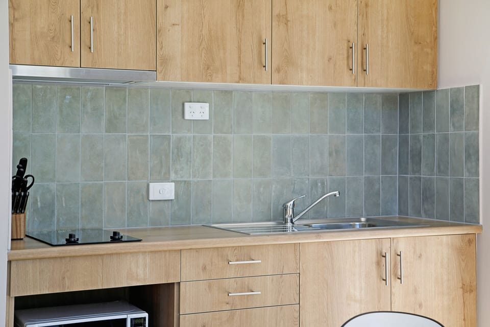 Deluxe Room (Edeowie) | Private kitchenette