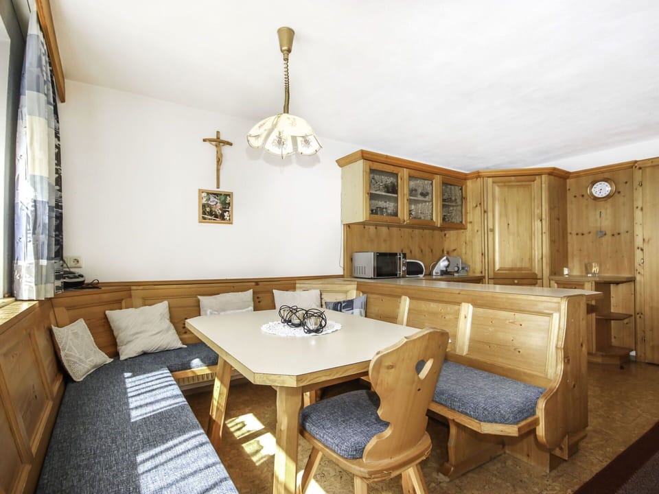 Property, Room, Furniture, Interior Design, Building, House, Real Estate, Yellow, Table, Ceiling