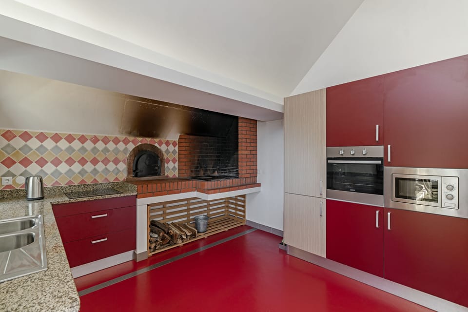 Standard Villa, 3 Bedrooms, Private Pool, Ocean View | Private kitchen | Full-size fridge, microwave, oven, stovetop