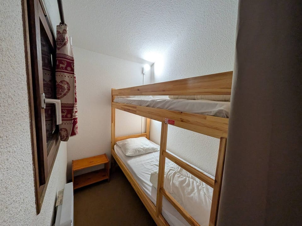 Comfortable 3-room apartment, ski-in/ski-out, pets allowed Apartment in Montgenèvre