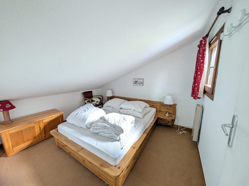 Comfortable 3-room apartment, ski-in/ski-out, pets allowed Apartment in Montgenèvre