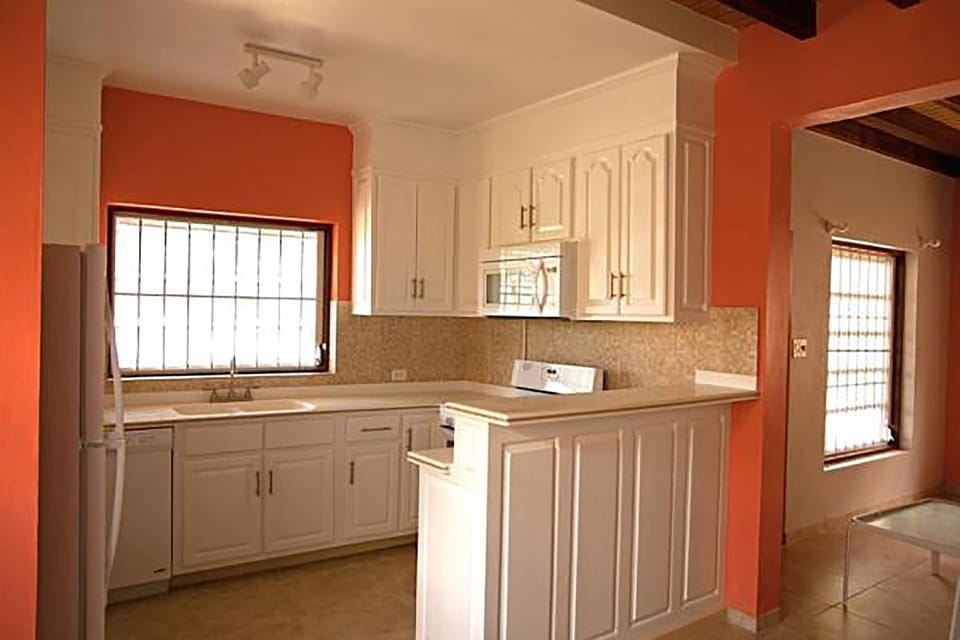 Villa, Multiple Beds, Non Smoking, Bay View | Private kitchen | Full-size fridge, microwave, oven, stovetop