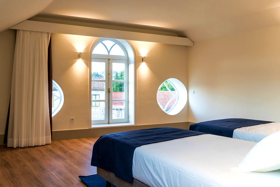 Deluxe Double or Twin Room | Premium bedding, minibar, in-room safe, desk