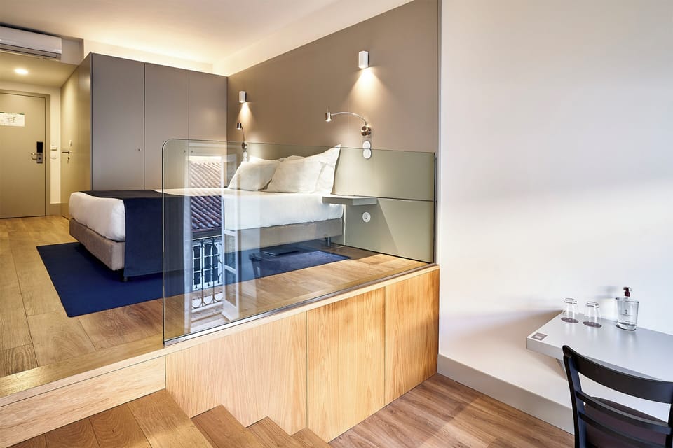 Comfort Double or Twin Room, 1 Bedroom | Premium bedding, minibar, in-room safe, desk