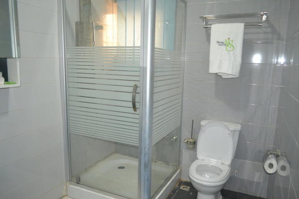 Standard Room | Bathroom | Combined shower/tub, deep soaking tub, towels