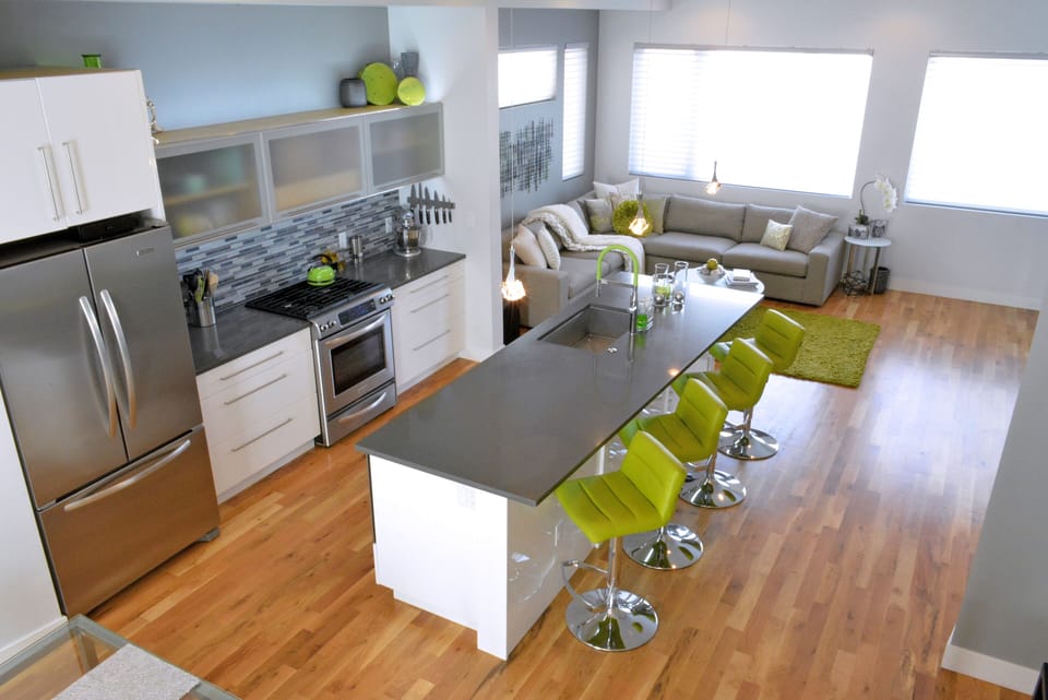 Living Area / Kitchen / Dining
