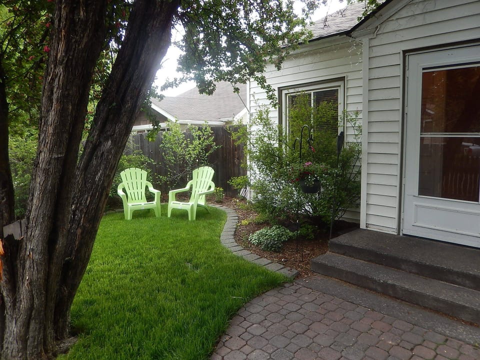 Paver walkway leading up to the house.
