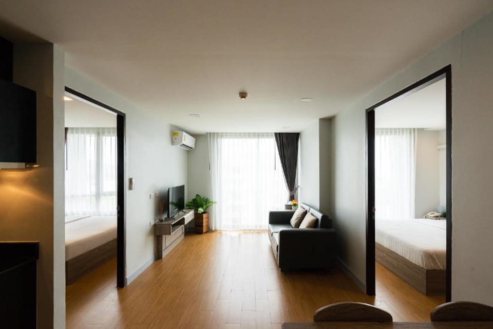 Two Bedrooms (ONPA Building) | Blackout drapes, soundproofing, free WiFi, bed sheets