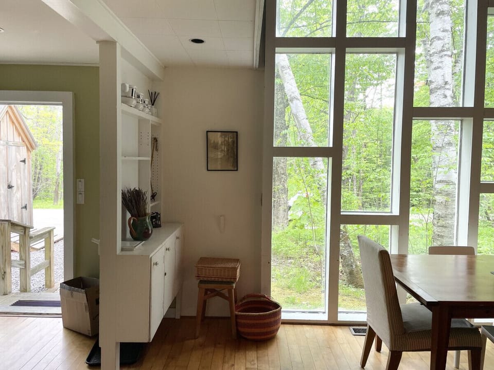 Front Window / Dining