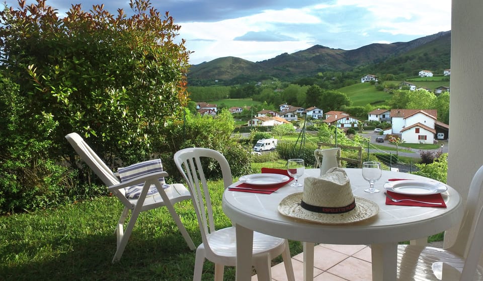 VVF Pays Basque Sare La Rhune, Sare Campground/ 
RV Resort in Sare