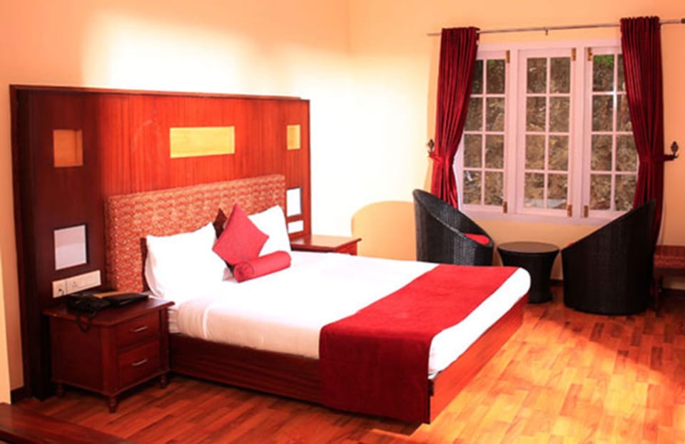In-room safe, blackout drapes, soundproofing, iron/ironing board