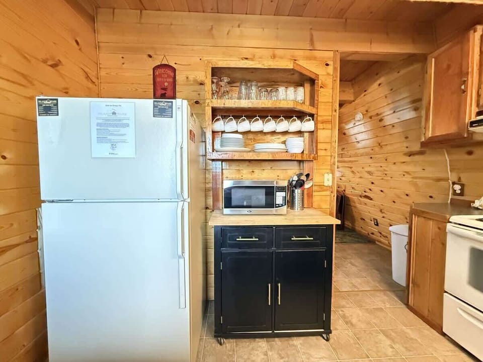 Fully equipped kitchen with basic spices