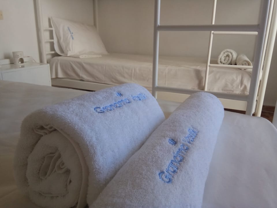 1 bedroom, Frette Italian sheets, premium bedding, down comforters