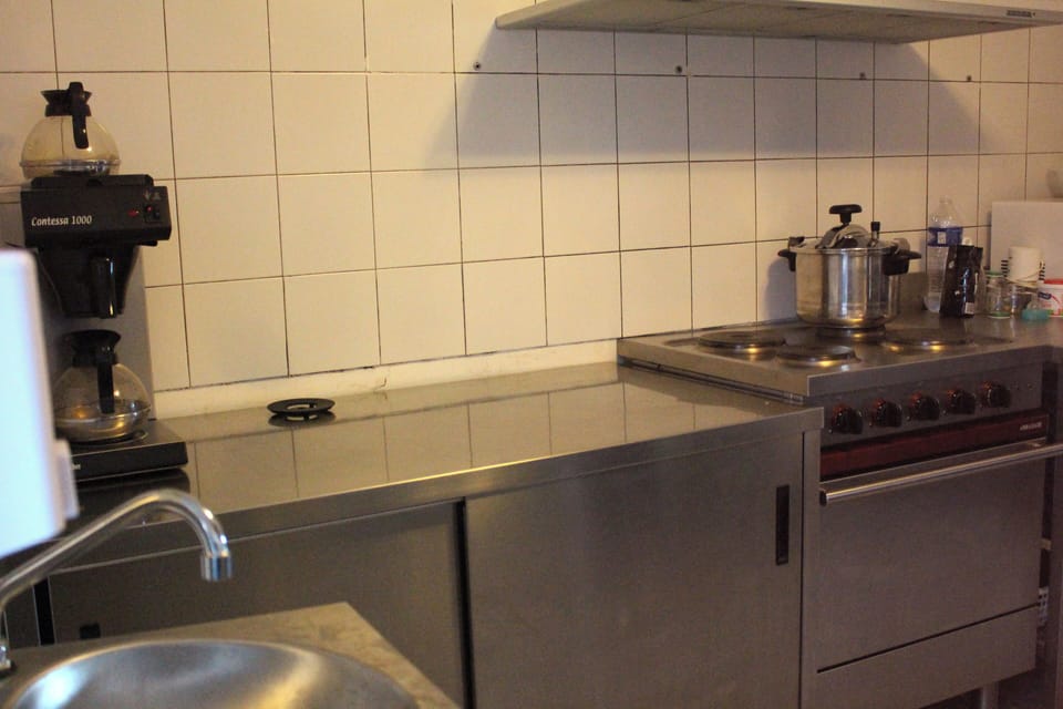 Cottage (350 m2) | Private kitchen | Electric kettle