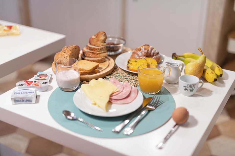 Daily continental breakfast for a fee