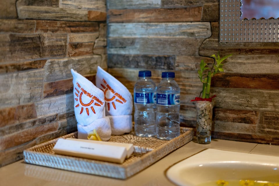 Deluxe Bungalow, 1 Bedroom, Pool View | Bathroom | Shower, free toiletries, bidet, towels