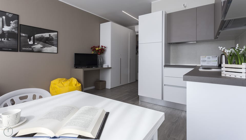 Apartment (0 Bedroom) | Interior