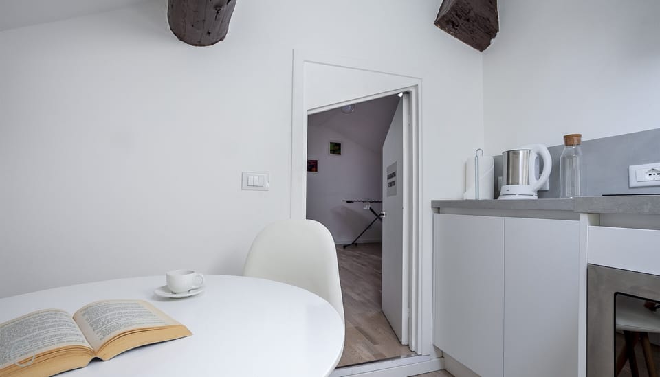 Apartment (1 Bedroom) | Interior