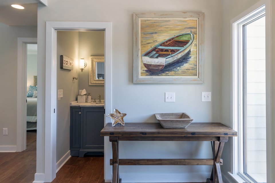 Tasteful beach decor