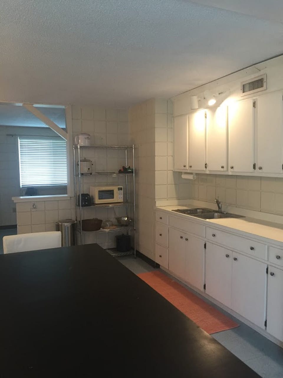 Kitchen - microwave