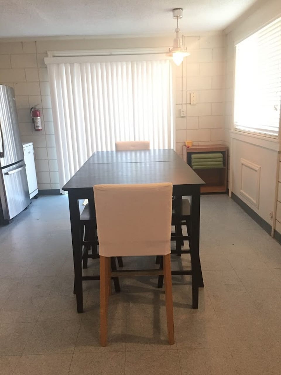 Kitchen table - seats 6