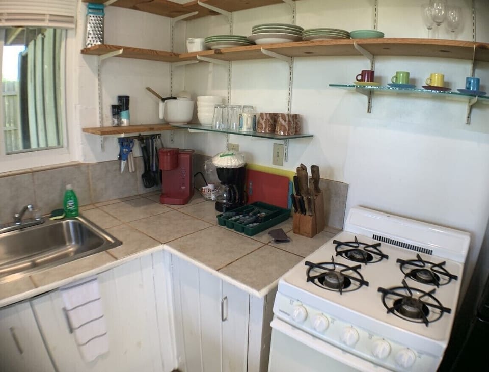 Partial view of the kitchen!