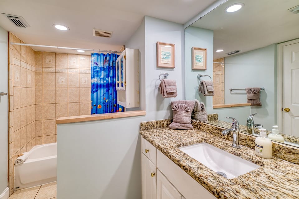 There's nothing better at the end of a beach day than a nice warm shower!