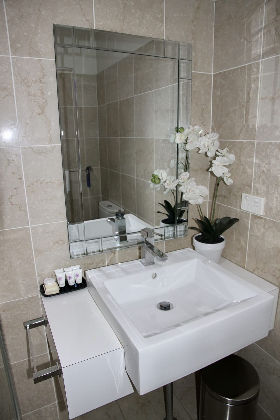 Family Room, Balcony | Bathroom sink