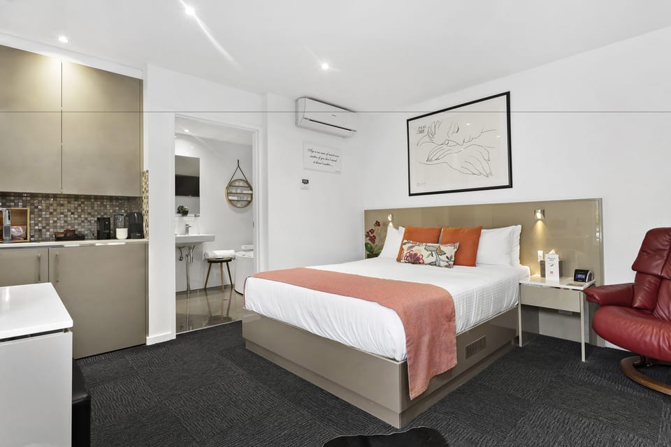 Spa Apartment | Premium bedding, pillowtop beds, minibar, individually furnished