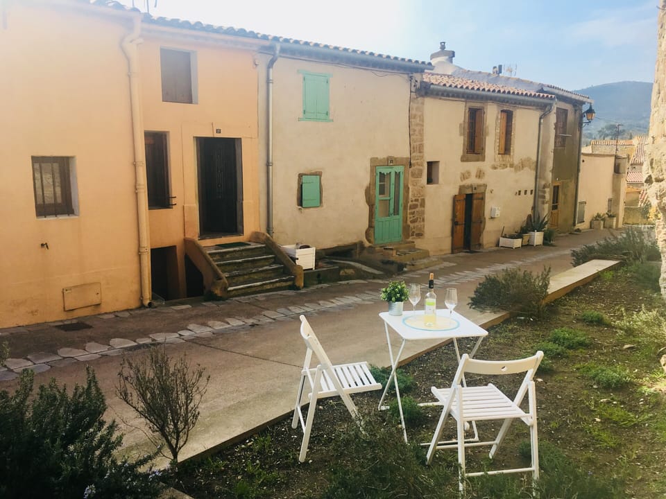 There are gardens opposite the house (not private).